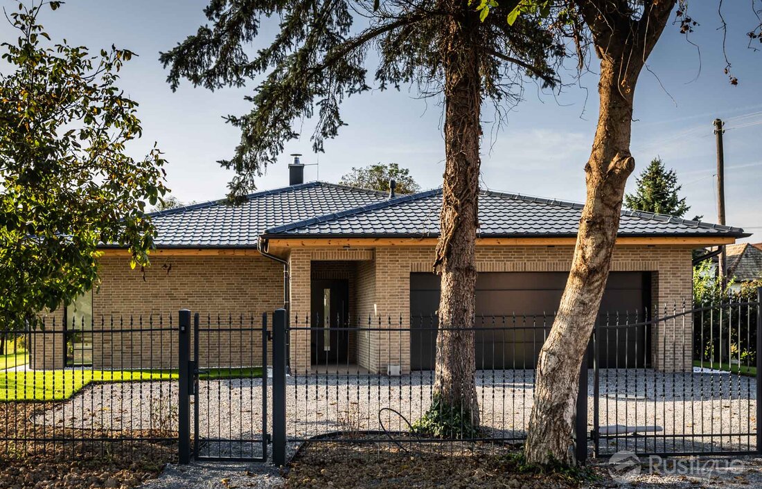Tehlový obklad Grisea Smook na fasáde rodinného domu od Rustique.sk