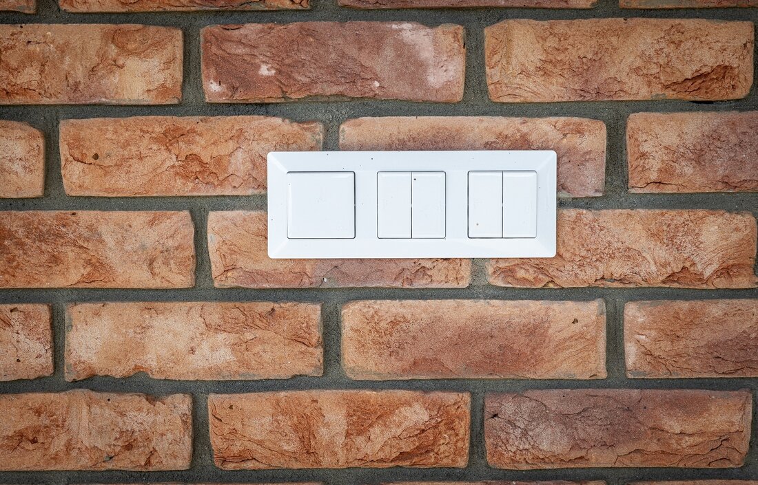 Tehlový obklad Terra Cotta na fasáde moderného rodinného domu od Rustique.sk