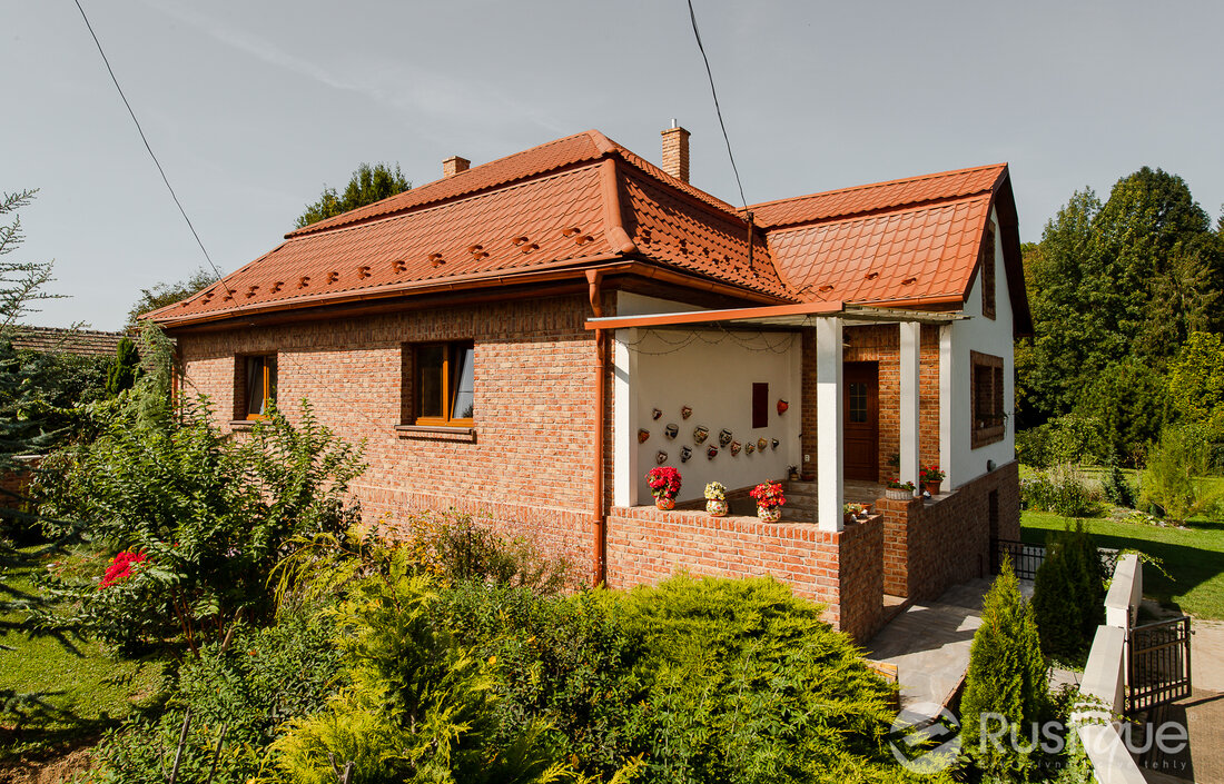 Terra cotta tehlový obklad na fasáde rodinného domu od Rustique.sk